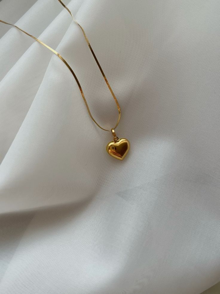 Amour Puffed Heart Necklace